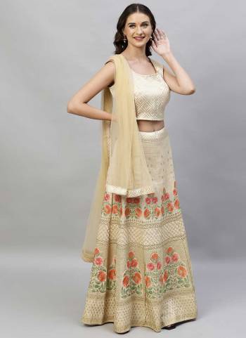 Grab These Designer Lehenga Choli In Fine Colored Pair With Blouse And Dupatta.These Lehenga And Blouse Are Fabricated On Jacquard Silk Pair With Net Dupatta.Its Beautified With Wevon Designer, Thread Embroidery Work.