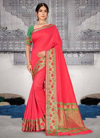 Grab These Saree in Fine Colored pair With Contrasting Colored Blouse.These Saree And Blouse Are Fabricated On Silk.Its Beautified With Heavy Wevon Border,Pallu Designer Work.