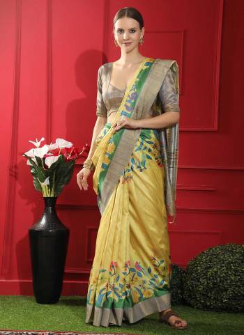 Grab These Saree in Fine Colored Pair With Blouse.These Saree And Blouse Are Fabricated On Silk.Its Beautified With Wevon Jari Designer,Tussar Printed Work.