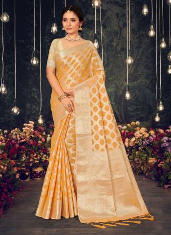 For A Different Look,Grab These Saree in Fine Colored Pair With Blouse.These Saree And Blouse Are Fabricated On Silk.Its Beautified With Heavy Wevon Designer Work.