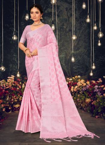 For A Different Look,Grab These Saree in Fine Colored Pair With Blouse.These Saree And Blouse Are Fabricated On Silk.Its Beautified With Heavy Wevon Designer Work.