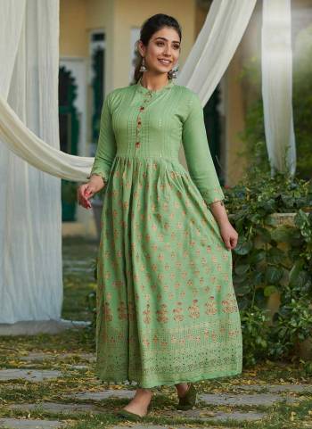 For A Festive Wear,Grab These Readymade Long Kurti Come With Fine Colored.These Kurti is Fabricted On Rayon.Its Beautified With Designer Foil Printed Work.