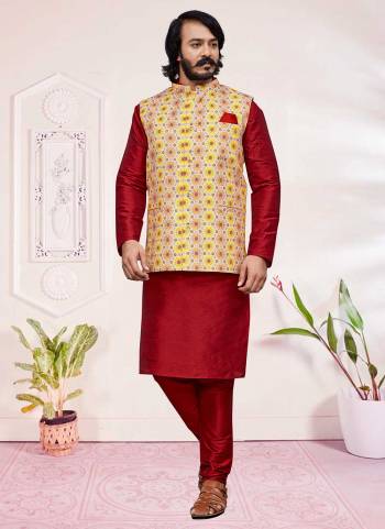 For A Festive Wear,Grab These Readymade Pair in Fine Colored.These Kurta And Jacket Are Fabricated On Art Silk Pair With Jute Silk Bottom.Its Beautified With Designer Printed Work.