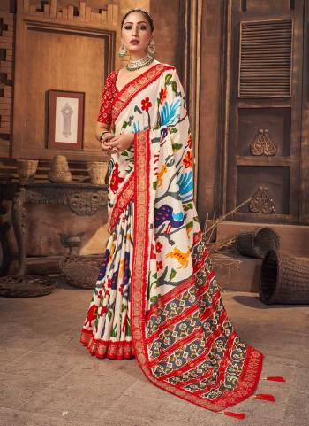 Grab These Beautiful Saree In Fine Colored Pair With Contrsting Blouse.These Saree And Blouse Are Fabricated On Soft Patola Silk.Its Beautified With Heavy Woven Border With Printed Work.