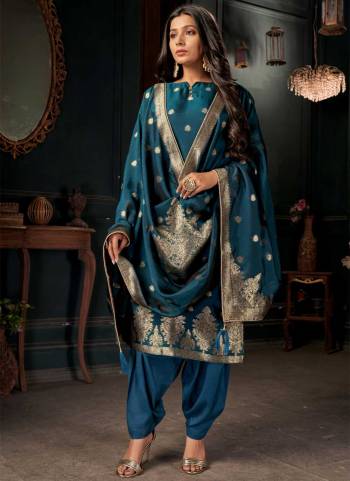 Grab These Designer Patiala Suit in All Over Fine Colored.These Top And Bottom Are Fabricated On Viscose Silk pair With Viscose Silk Dupatta.Its Beautified With Heavy Wevon Designer Work.