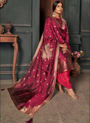 Grab These Designer Patiala Suit in All Over Fine Colored.These Top And Bottom Are Fabricated On Viscose Silk pair With Viscose Silk Dupatta.Its Beautified With Heavy Wevon Designer Work.