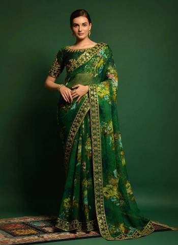 For A Casual Wear,Grab These Beautiful Colored Saree Pair With Blouse.These Saree is Fabricatd On Georgette Pair With Banglori Blouse.Its Beautified With Flower Printed,Codding And Sequance Embroidery Work.