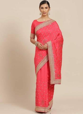 For A Beautiful Look,Grab These Saree in Fine Colored Pair With Blouse.These Saree is Fabricated On Vichitra Silk Pair With Art Silk Blouse.Its Beautified With  Designer Embroidery,Swarovski  Work.