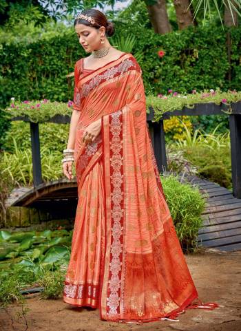 For A Different Look,Grab These Saree in All Over Fine Colored Pair With Blouse.These Saree And Blouse Are Fabricated On Silk.Its Beautified With Heavy Silver Jari Wevon Designer Work.