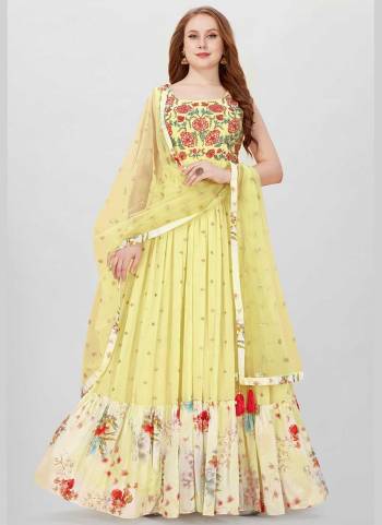 For A Designer Look,Grab These Readymade Gown in Fine Colored Pair With Fany Dupatta.These Gown is Fabricated On Georgette Pair With Net Dupatta.its Beautified With Designer Heavy Hand Embroidery Work.