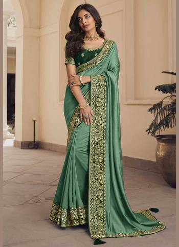 Grab These Beautiful Colored Saree Pair With Blouse.These Saree Is Fabricated On Vichitra Silk Pair With Phantom Silk Blouse.Its Beautified With Jari Embroidery Work.