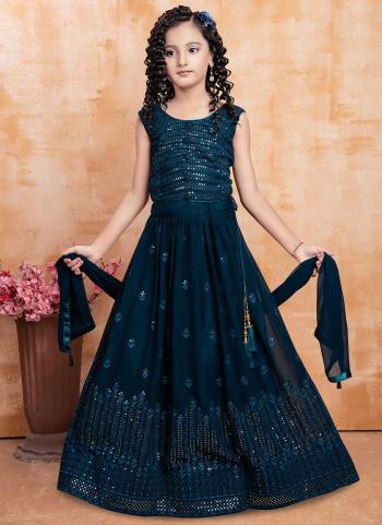 Grab These Kids Wear Lehenga Choli in Fine Colored Pair With Dupatta And Blouse.These Lehenga And Blouse Are Fabricated On Georgette Pair With Georgette Dupatta.its Beautified With Designer Work.