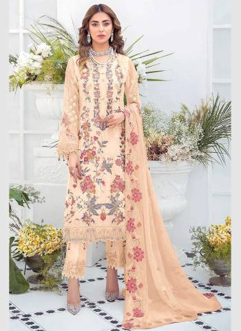 Looking Different,Grab These Fine Colored Suit Pair With Bottom And Dupatta.These Top is Fabricated On Faux Georgette Pair With Santoon Bottom And Net Dupatta.Its Beautified With Heavy Sequance Embroidery,Stone Work.