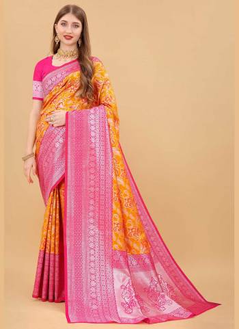 For A Festive Wear,Grab These Saree in Fine Color Pair With Blouse.These Saree And Blouse Are Fabricated On Banarasi Silk.Its Beautified With Heavy Jari Wevon Jacquard Designer Work.