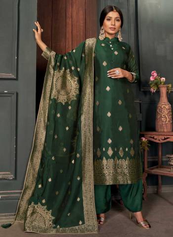 For A Different Look,Grab These Plazzo Suit in All Over Fine Colored Pair With Bottom And Dupatta.These Top And Bottom Are Fabricated On Viscose Silk Pair With Viscose Silk Dupatta.its Beautified With Heavy Wevon Designer Work.