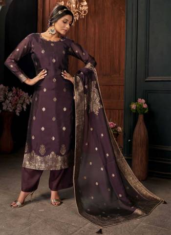 For A Different Look,Grab These Plazzo Suit in All Over Fine Colored Pair With Bottom And Dupatta.These Top And Bottom Are Fabricated On Viscose Silk Pair With Viscose Silk Dupatta.its Beautified With Heavy Wevon Designer Work.