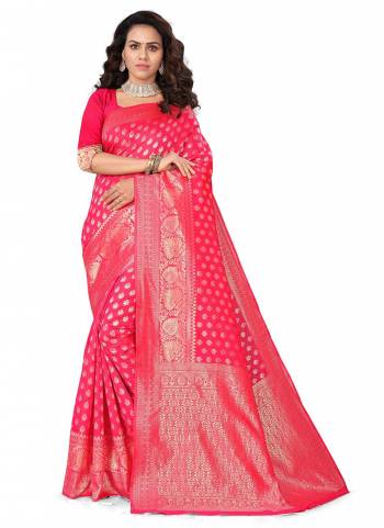 For A Casual Wear,Grab These Saree in Fine Colored Pair With Matching Colored Blouse.These Saree And Blouse Are Fabricated On Silk.Its Beautified With Wevon Designer Work.