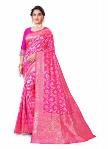 For A Festive Wear,Grab These Saree in Fine Colored Pair With Blouse.These Saree And Blouse Are Fabricated On Banarasi Silk.Its Beautified With Wevon Heavy Designer Work.