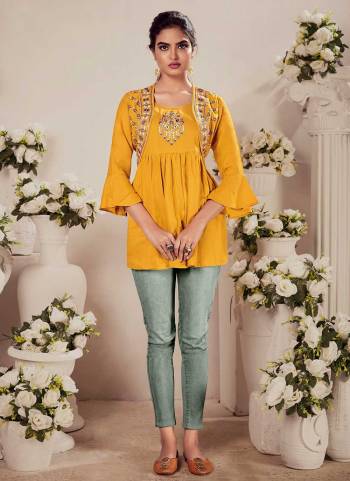 Grab These Casual Wear,Grab These Short Kurti in Fine Colored.Its Fabricated On Rayon Come With Designer Embroidery Work.Its Available in All Regular Size.