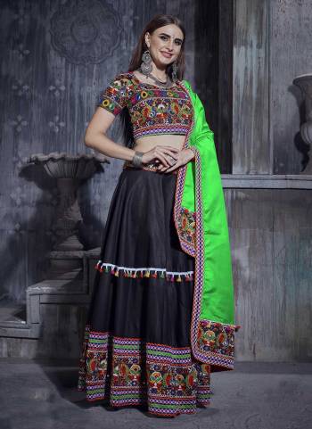 Grab These Designer Lehenga Choli in Fine Colored Pair With Designer Blouse And Dupatta.These Blouse And Lehenga Are Fabricated On Art Silk Pair With Art Silk Dupatta.Its Beautified With Designer Special Gamthi Embroidery Work.