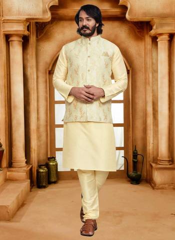 For A Festive Wear,Grab These Readymade Pair in Fine Colored.These Kurta And Bottom Are Fabricated on Art Silk Pair With Silk Jacquard Jacket.Its Beautified With Gold Weaving Designer Work.