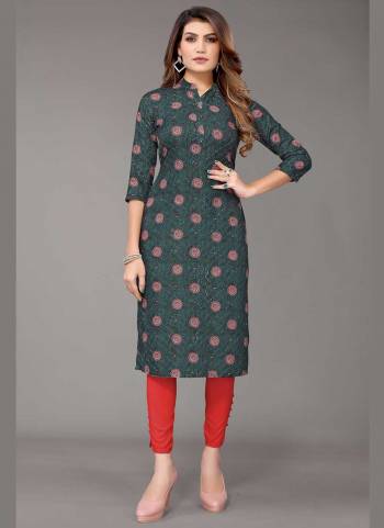 For A Casual Wear,Grab These Readymade Kurti in Fine Colored.These Kurti is Fabricated On Muslin.Its Beautified With Digital Printed,Sequance Embroidery Work.