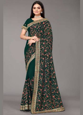 For A Designer Look,Grab These Saree in Fine Colored Pair With Blouse.These Saree And Blouse Are Fabricated On Georgette.Its Beautified With Heavy Multy Thread Embroidery Work.