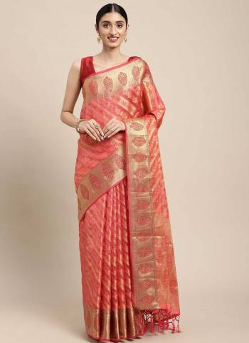 Grab These Beautiful Colored Saree Pair With Blouse.These Saree And Blouse Are Fabricated On Organza.its Beautified With Heavy Wevon Handloom Designer Work. 