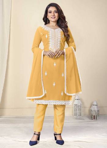 For A Casual Wear,Grab These Suit in Fine Colored Pair With Bottom And Dupatta.These Top And Dupatta Are Fabricated On Georgette Pair With Santoon Bottom.Its Beautified With Designer Embroidery Work.