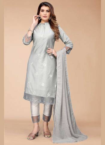 Grab These Readymade Suit in Fine Colored Pair With Bottom And Dupatta.These Top is Fabricated On Chanderi Pair With Tussar Silk Bottom And Poly Chiffon Dupatta.Its Beautified With Designer Embroidery Work.