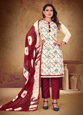 For A Casual Wear,Grab These Suit in Fine Colored.These Top is Fabricated On Khadi Cotton Pair With Cotton Bottom And Nazmin Dupatta.Its Beautified With Designer Printed,Shaburi Printed Work.