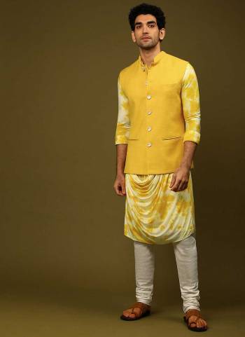 Grab These Traditional Looking Mens Wear in Fine Colored.These Kurta is Fabricated On Rayon Pair With Cotton Bottom And Satin Jacket.Its Beautified With Designer Printed Work.