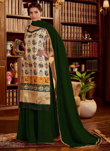 Grab These Readymade Sharara Suit in Fine Colored Pair With Bottom And Dupatta.These Top is Fabricated On Cotton Pair With Rayon Bottom And Dupatta.Its Beautified With Designer Printed Work.