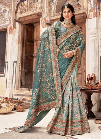 For A Designer Look,Grab These Saree in Fine Colored Pair With Blouse.These Saree And Bloues Are Fabricated On Art Silk.Its Beautified With Heavy Designer Thread Embroidery Work.