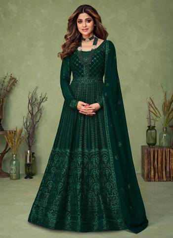 Grab These Designer Suit in Fine Colored Pair With Bottom And Dupatta.These Top And Dupatta Are Fabricated On Georgette Pair With Santoon Bottom.Its Beatified With Heavy Thread,Sequance Embroidery Work.