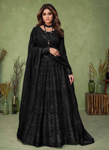 Grab These Designer Suit in Fine Colored Pair With Bottom And Dupatta.These Top And Dupatta Are Fabricated On Georgette Pair With Santoon Bottom.Its Beatified With Heavy Thread,Sequance Embroidery Work.