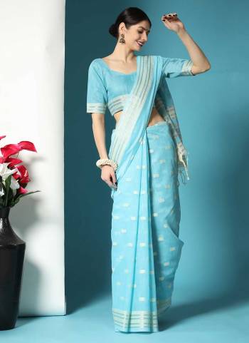 Grab These Saree in Fine Colored Pair With Blouse.These Saree And Blouse Are Fabricated On Chanderi Silk.its Beautified With Chikankari Weaving Designer Work.