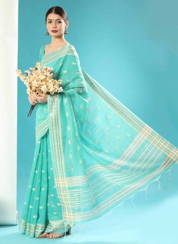 Grab These Saree in Fine Colored Pair With Blouse.These Saree And Blouse Are Fabricated On Chanderi Silk.its Beautified With Chikankari Weaving Designer Work.