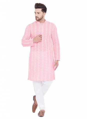 Grab These Festive Wear Kurta Paijama in Fine Colored.These kurta And Bottom Are Fabricated On Cotton.Its Beautified With Lukhnavi Embroidery Work.