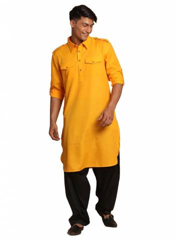 Grab These Traditional Wear Kurta And Paijama.These Kurta And Bottom Are Fabricated On Cotton.Its Beautified With Solid Work.Its Available in All Regular Size.