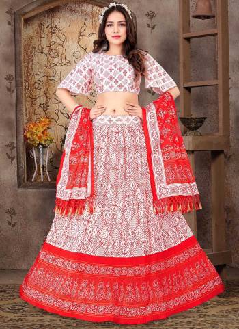 Grab These Beautiful Colored Lehenga Choli.These Lehenga And Blouse Are Fabricated on Dull Satin Pair With Satin Silk Dupatta.Its Beautified With Designer Printed Work.