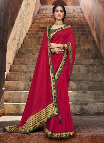 Grab These Saree in Fine Colored Pair With Blouse.These Saree Are Vichitra Silk and Blouse Are Brocade Fabricated.Its Beautified With Heavy Embroidery  Designer Work .