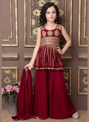 Attrective Looking Kidswear Readymade Sharara Suits.This Suits Are Faux Georgette Fabric Base With Heavy Golden Thread Embroidery Work.