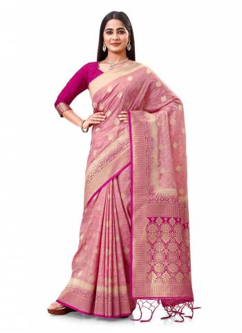 Grab These Saree in Fine Colored Pair With Blouse.These Saree and Blouse Are Fabricated On Dola Silk.Its Beautified With Heavy Wevon Designer Work .