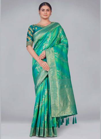 Grab These Festive Wear Saree in Fine Colored Pair With Blouse.These Saree And Blouse Are Fabricated On Banarasi Silk.Its Beautified With Wevon Designer,Embroidery Work.