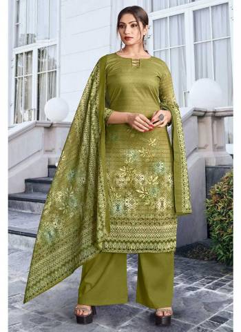 For A Festive Wear,Grab These Suit in Fine Colored.These Top is Fabricated On Cotton Pair With Cambric Cotton Bottom And Cotton Dupatta.Its Beautified With Digital Printed,Hand Aari,Diamond Work.