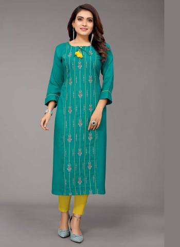 Grab These Beautiful Colored Kurti.These Kurti is Fabricated On Viscose Rayon Come With Thread Embroidery Work.