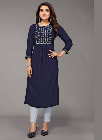 Grab These Beautiful Colored Kurti.These Kurti is Fabricated On Viscose Rayon Come With Thread Embroidery Work.