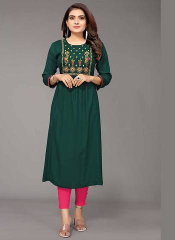 Grab These Beautiful Colored Kurti.These Kurti is Fabricated On Viscose Rayon Come With Thread Embroidery Work.