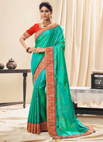 Grab These Saree in Fine Colored Pair With Blouse.These Saree is Fabricated On Two Tone Sana Silk Pair With Phantom Silk Blouse.Its Beautified With Resham,Jari Embroidery Work.